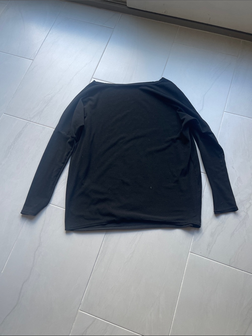 Woman’s black top